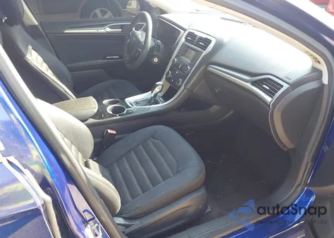 2013 Ford Fusion Se z USA, uszkodzony, nr VIN 3FA6P0HRXDR116875